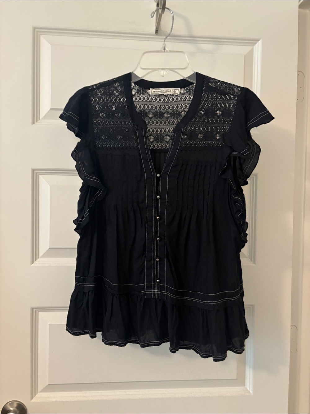Abercrombie & Fitch Black Lace Yoke Ruffle Sleeve Button Front Top SZ L boho